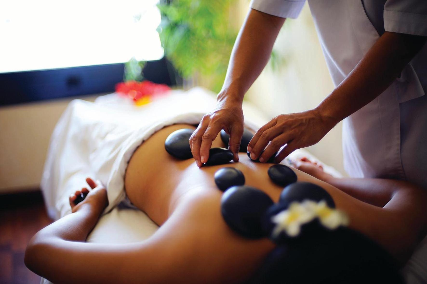 Reef Oasis Blue Bay Resort & Spa Sharm el-Sheikh Exterior foto Hot stone massage